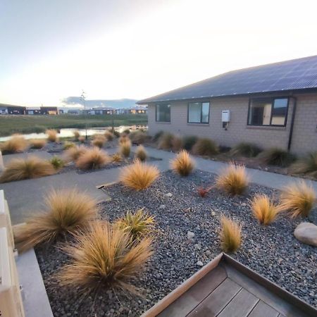 April Apartments Lake Tekapo Buitenkant foto