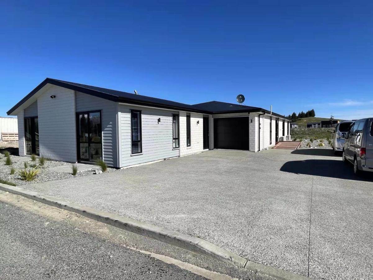 April Apartments Lake Tekapo Buitenkant foto
