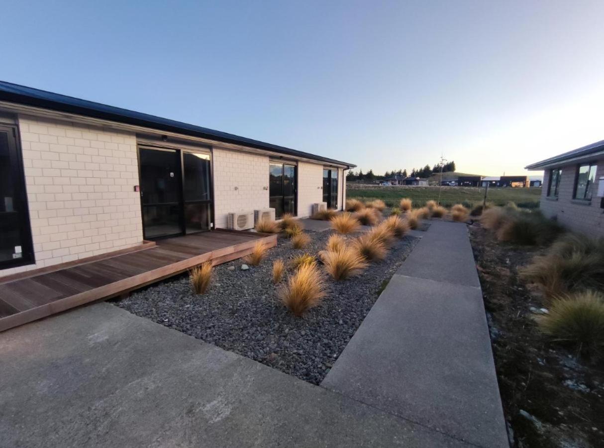 April Apartments Lake Tekapo Buitenkant foto